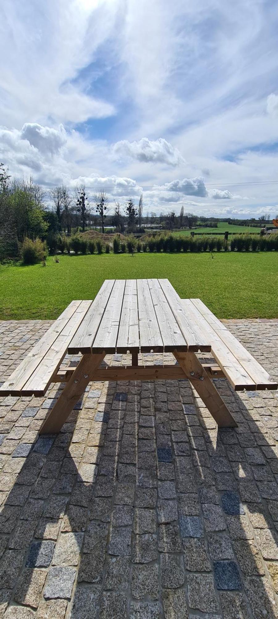 Chaleureux Aunou-le-Faucon